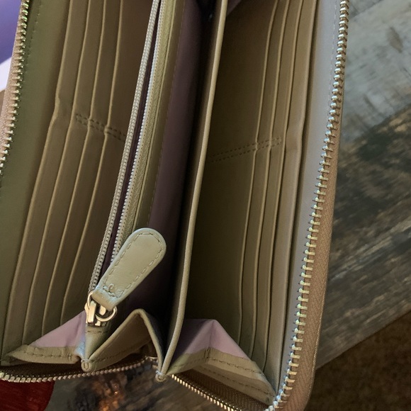 COACH SOHO Leather Slim Envelope Wallet w/Buckle Trim - Picture 3 of 4